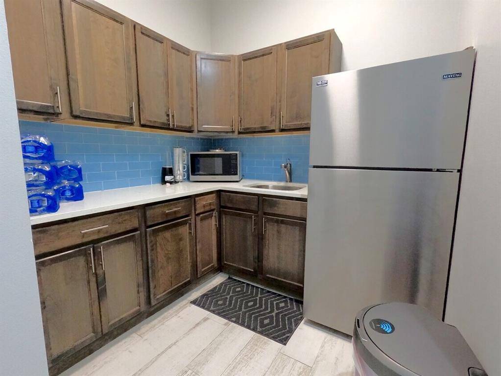 The Colony, TX 75056,4815 State Highway 121 #7