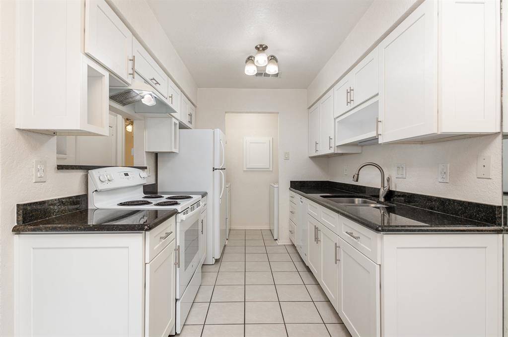 Carrollton, TX 75006,2240 Tarpley Road #163