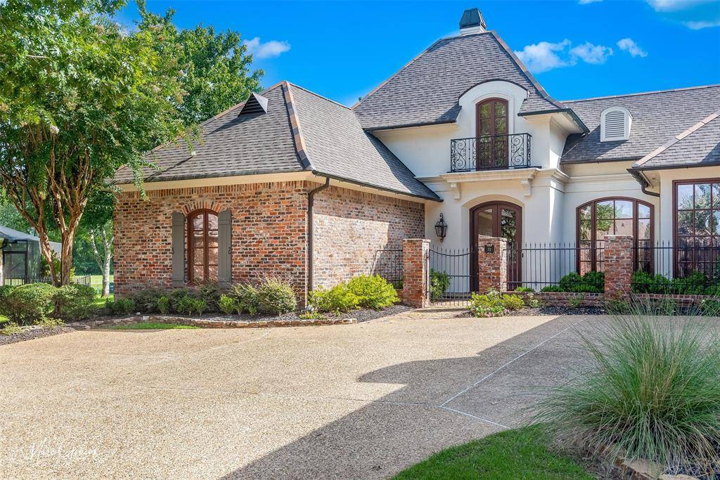 Bossier City, LA 71111,72 Turnbury Drive
