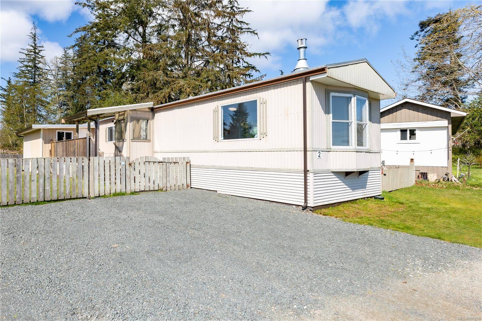 Campbell River, BC V9W 2H9,3325 Island Hwy #2