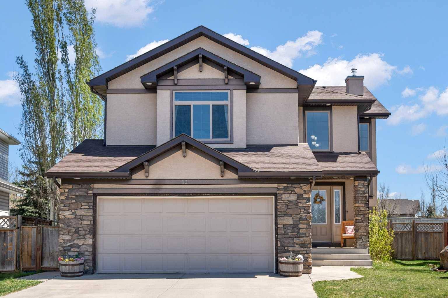 10 Crystalridge Bay, Okotoks, AB T1S 1W5