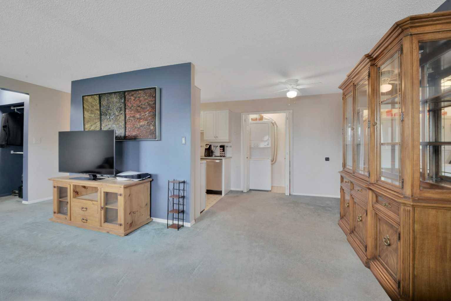 Red Deer, AB T4N 0B9,11 Stanton ST #31