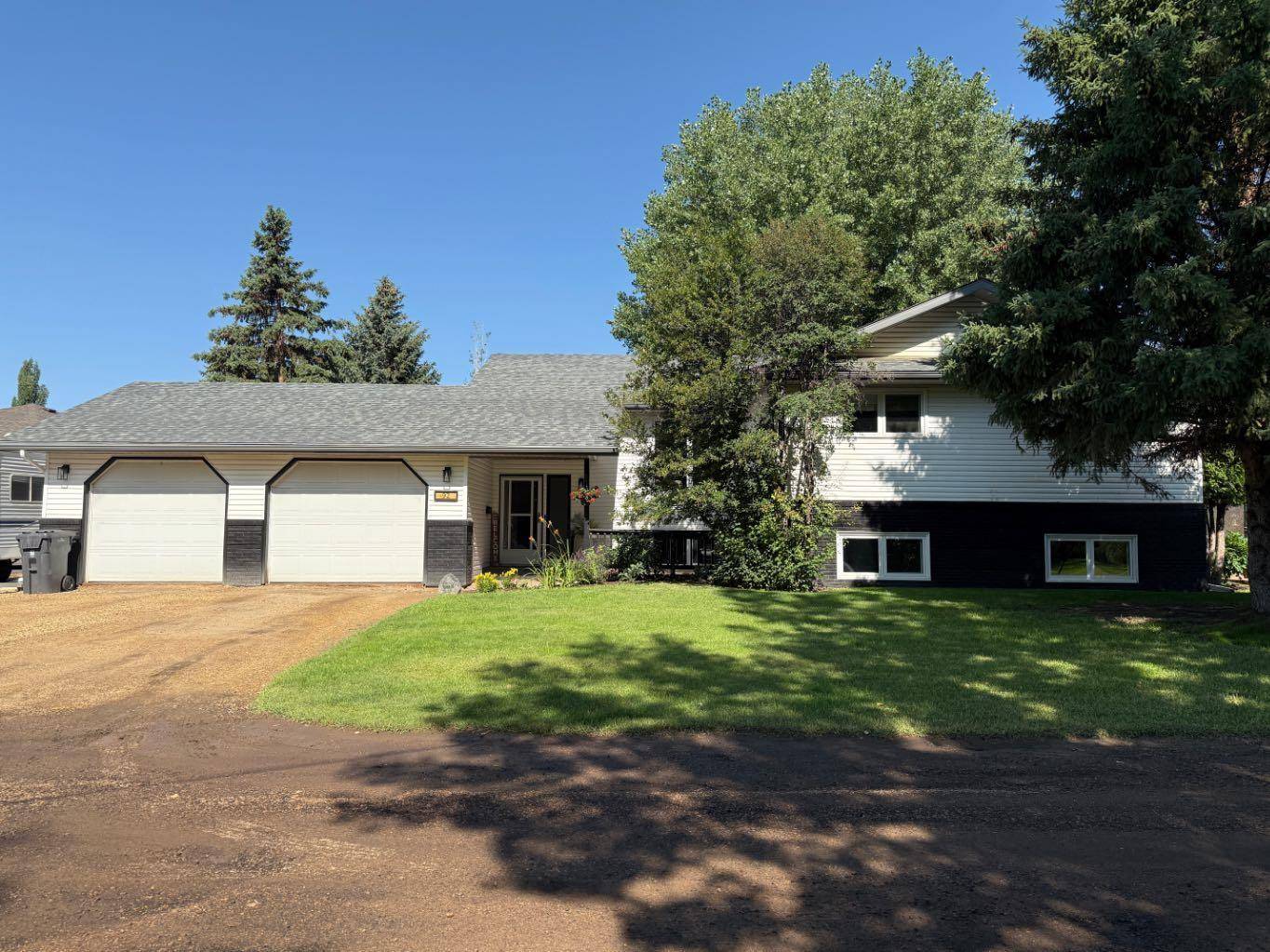 92 Beech Street, Drumheller, AB T0J0Y1