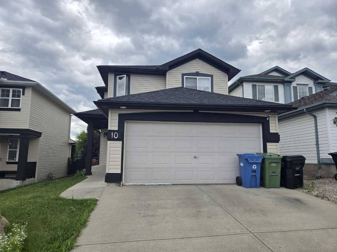 10 Bridlecreek PARK SW, Calgary, AB T2Y 3N6