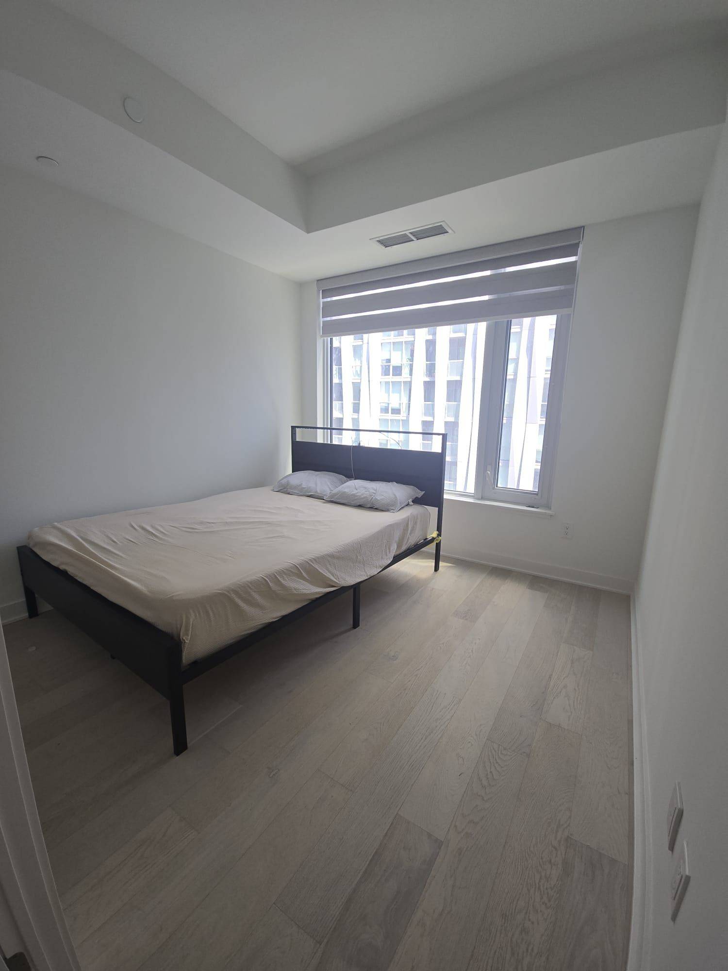 Toronto C02, ON M4W 1L2,11 Yorkville AVE #1209