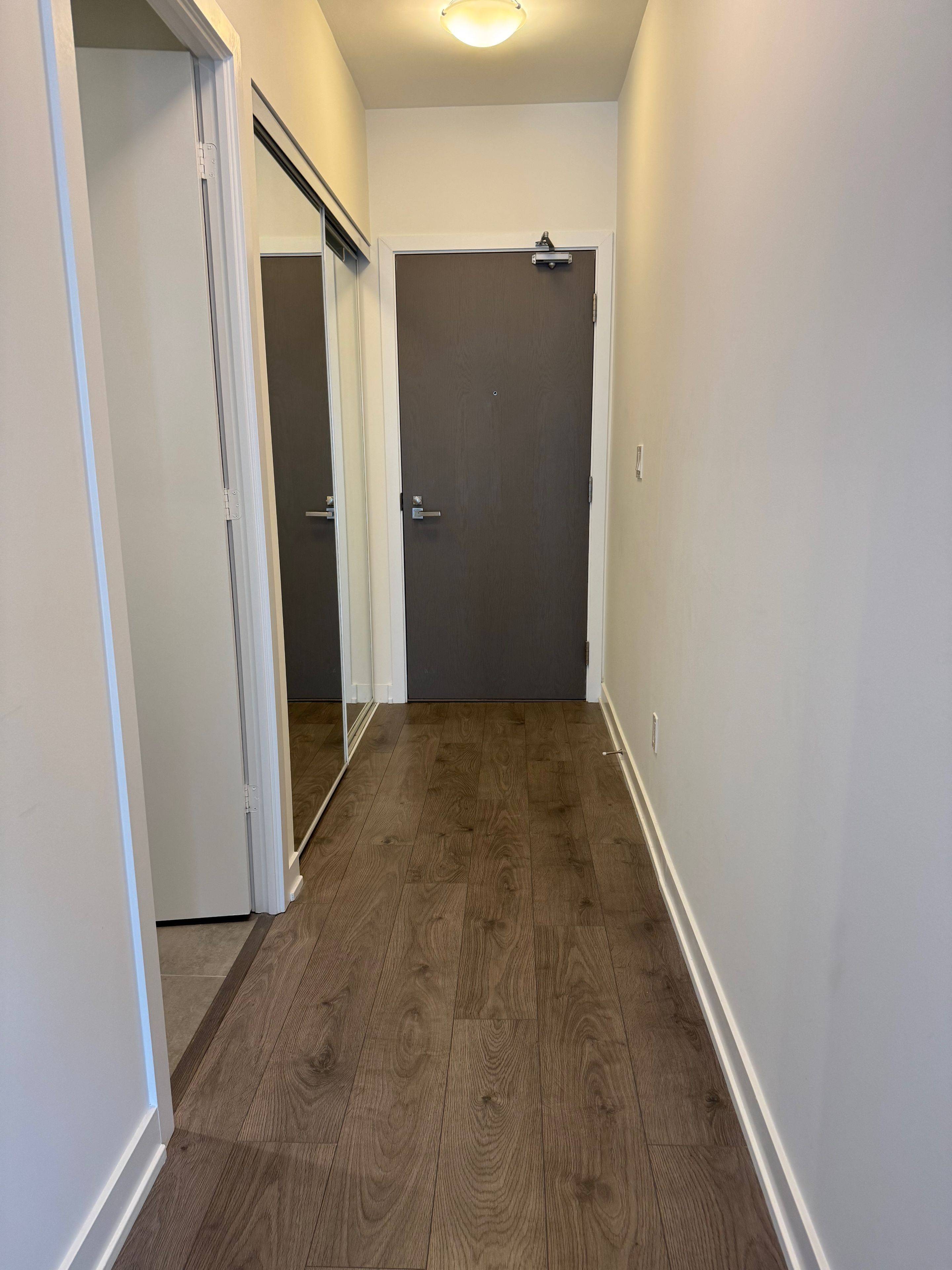 Toronto C02, ON M5P 0A2,501 St. Clair AVE W #224