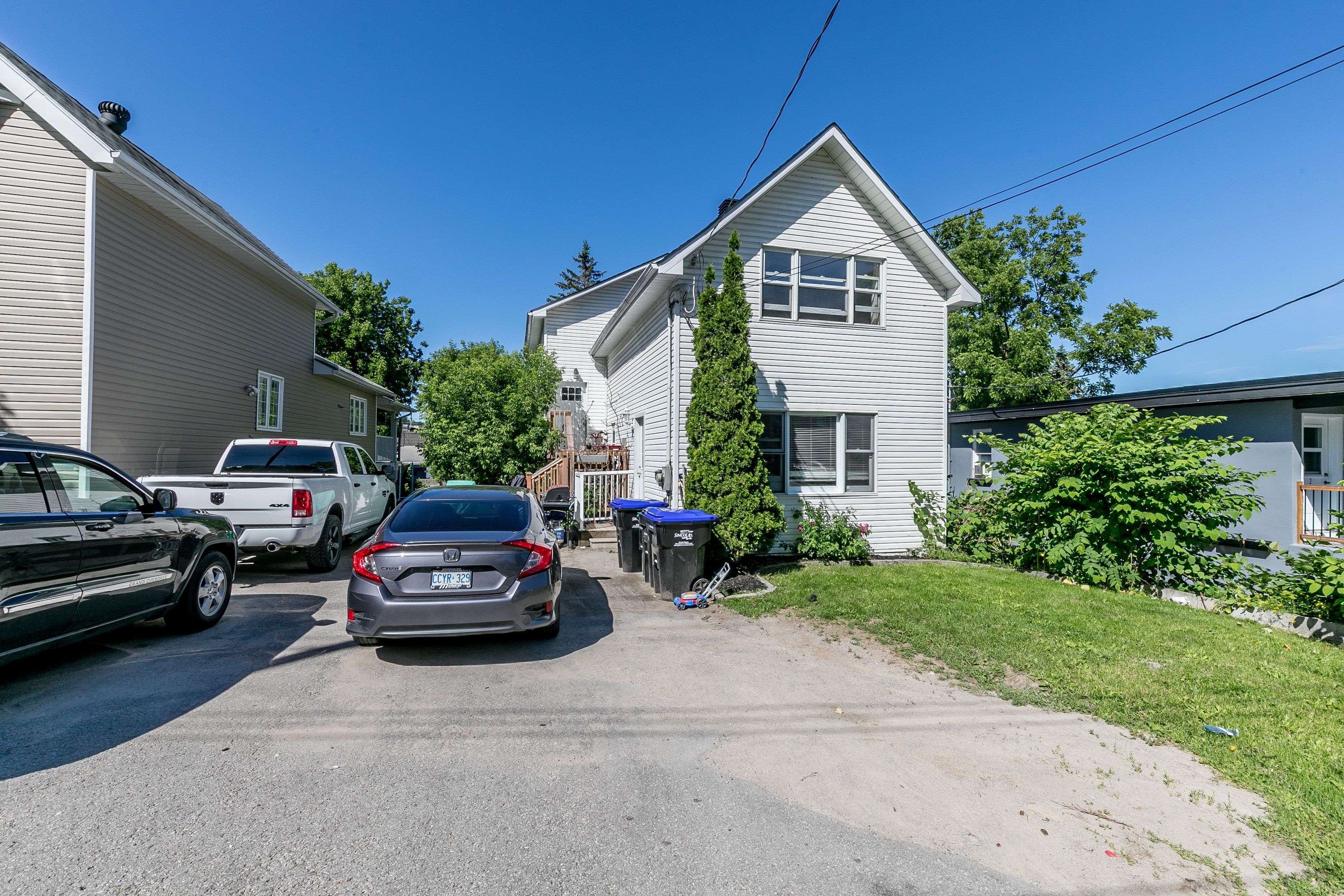 226 Queen ST, Midland, ON L4R 3H1