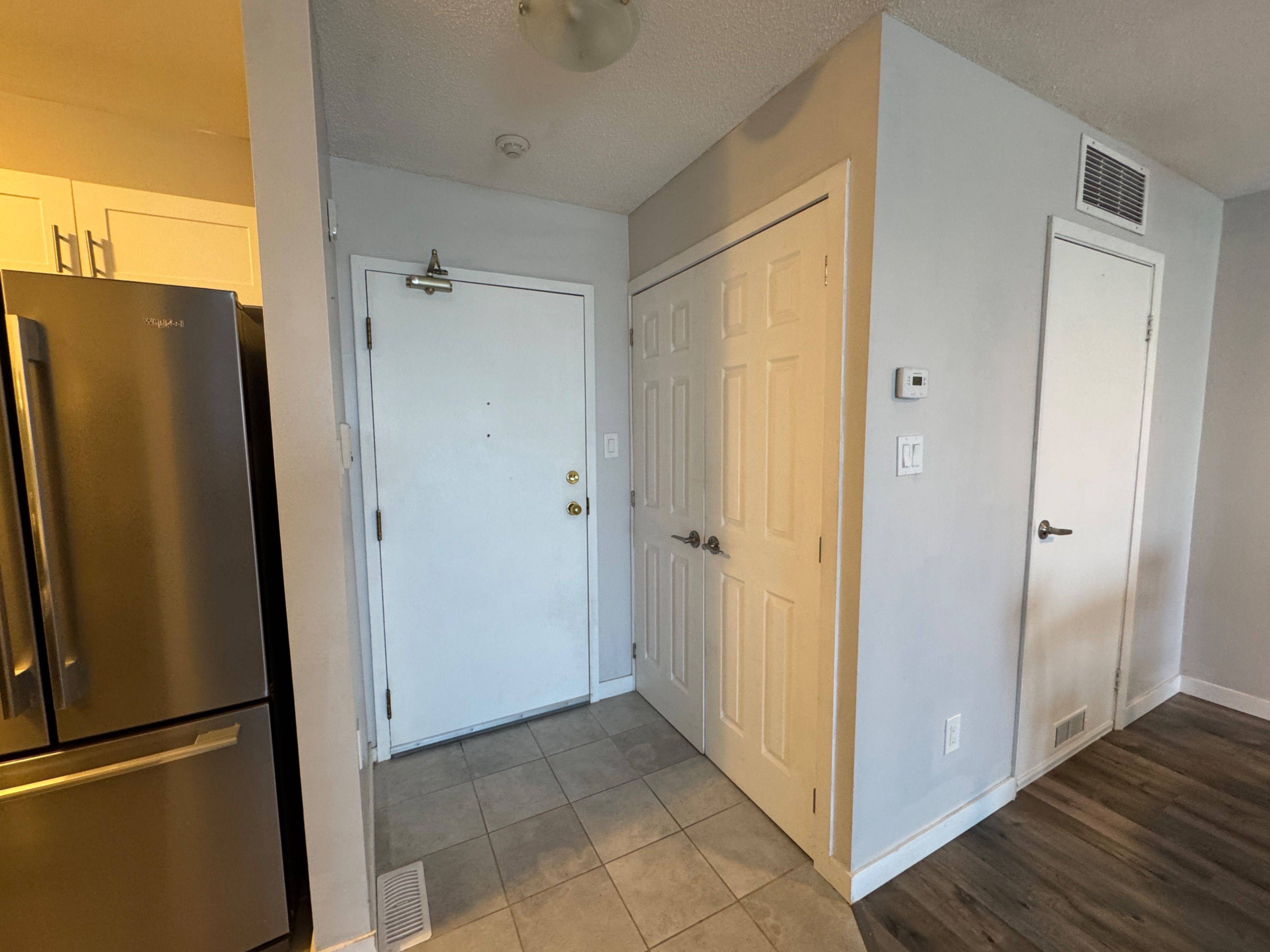 Barrie, ON L4M 6J3,126 Bell Farm RD #303