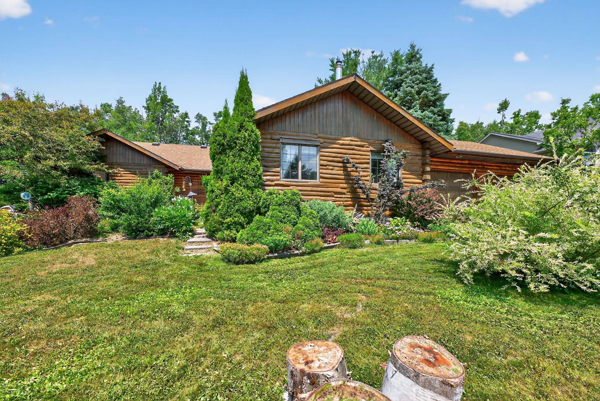 16 Valleyview DR, Oro-medonte, ON L0K 1N0