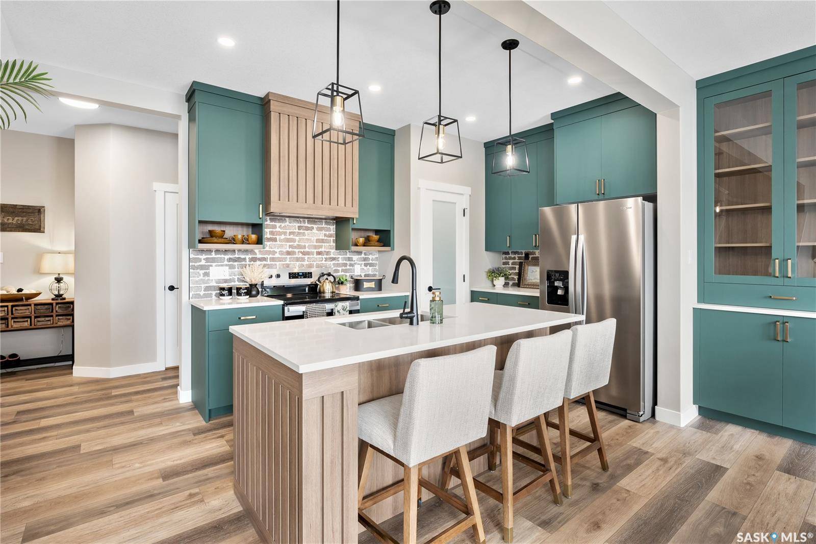 Regina, SK S4V 3Z3,3084 Dumont WAY