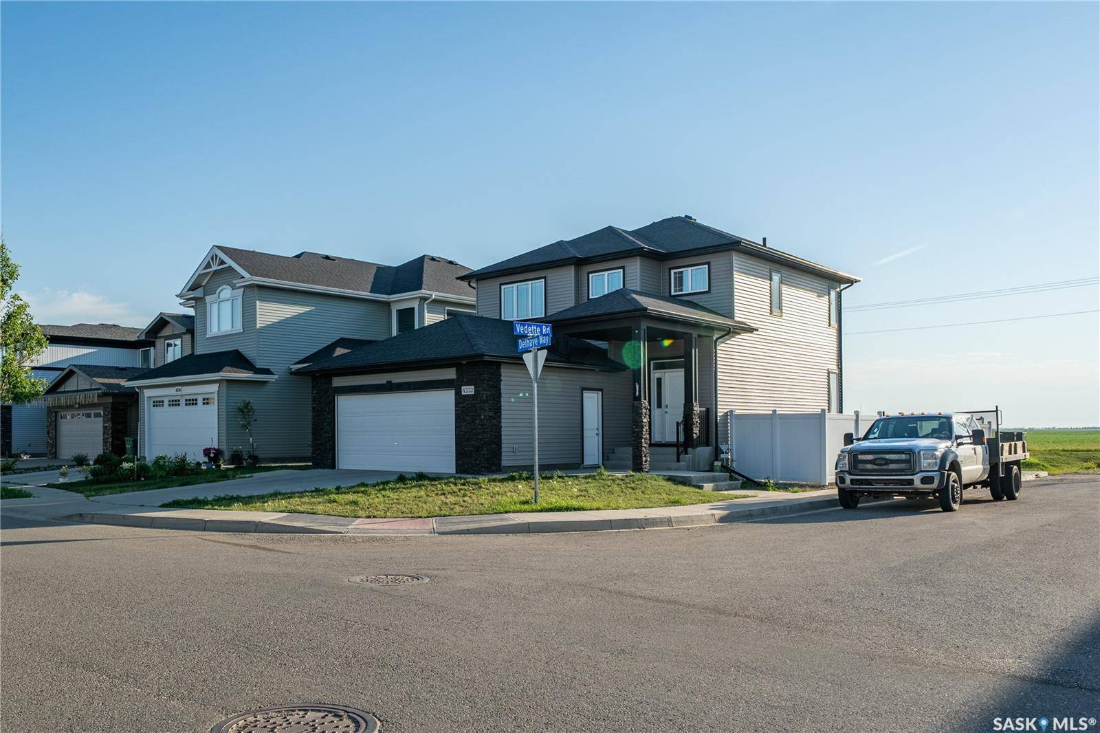 4332 Delhaye WAY, Regina, SK S4W 0P8