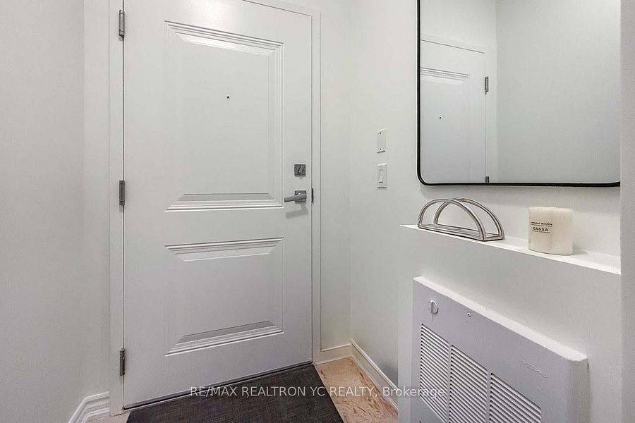 Toronto W06, ON M8W 0A9,125 Long Branch AVE #11