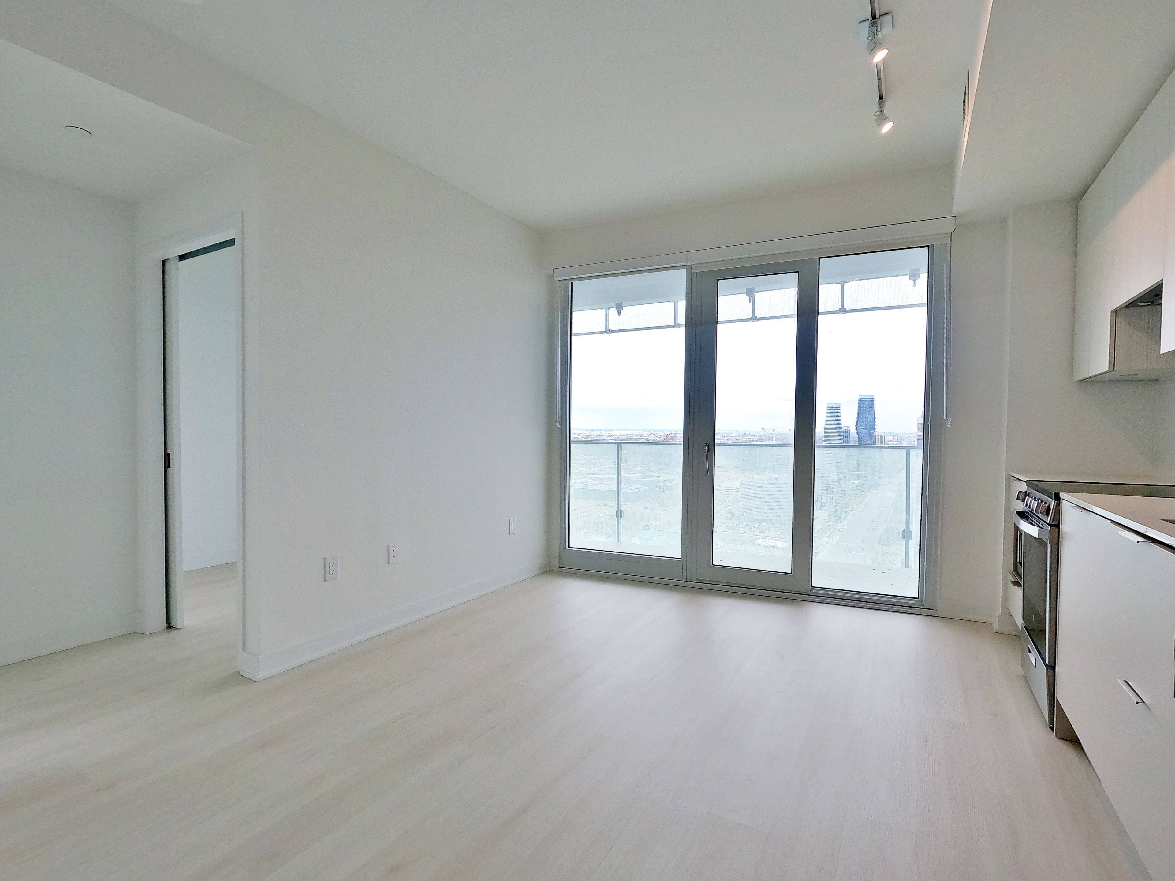 Mississauga, ON L5B 0K7,3900 Confederation Pkwy #2811