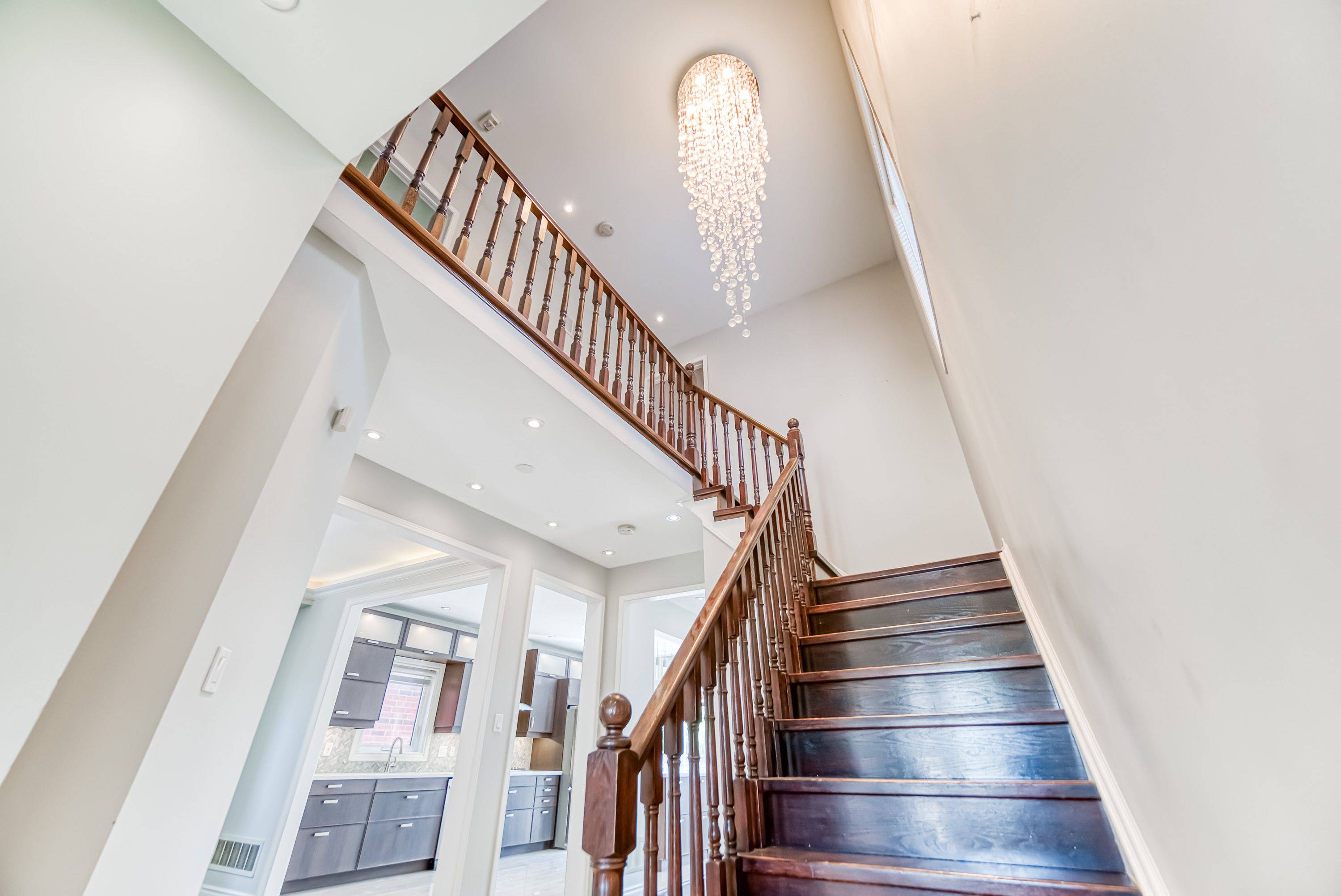 Mississauga, ON L5N 8H1,7284 Cork Tree ROW