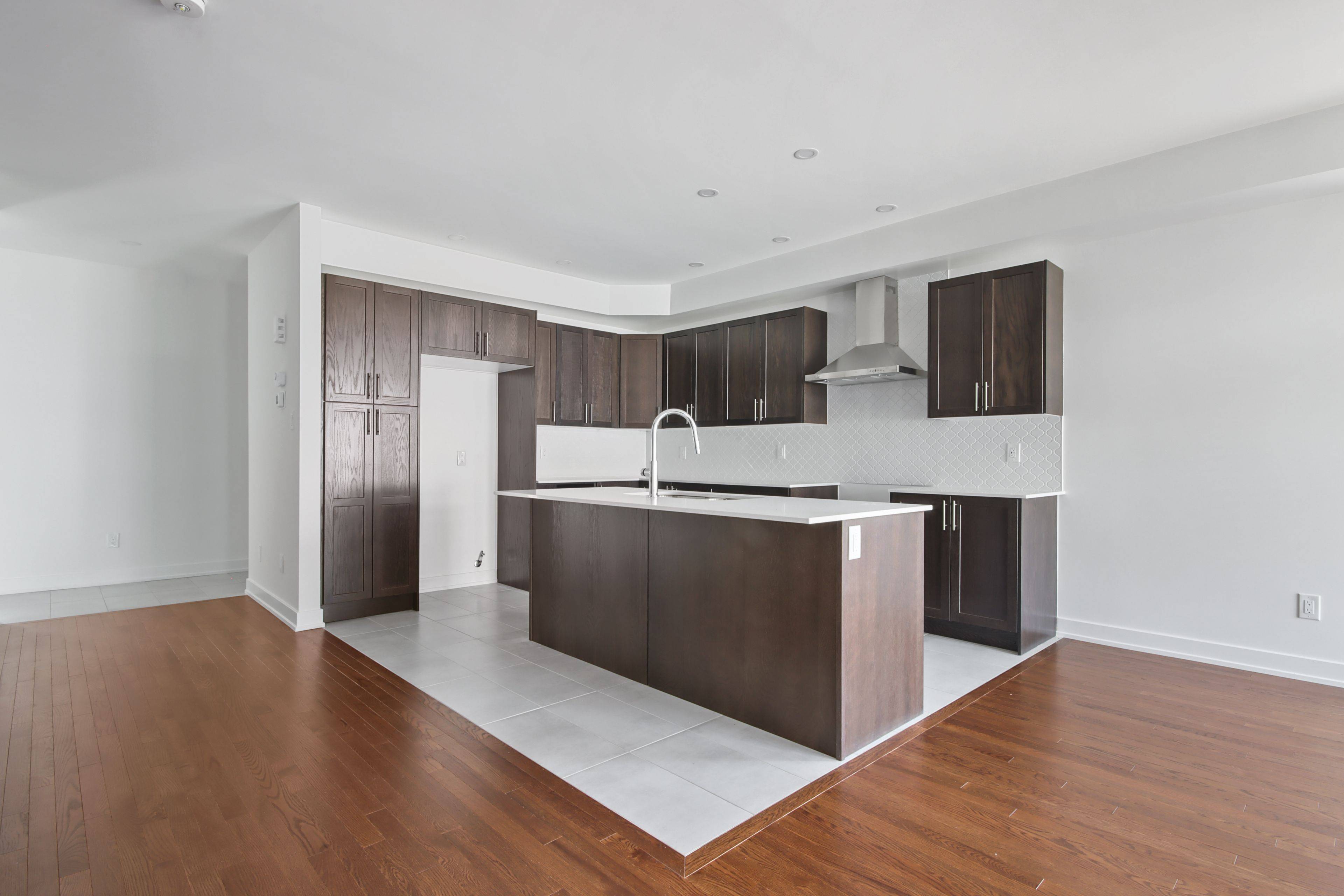 Kanata, ON K2S 1B6,11 Mendoza WAY