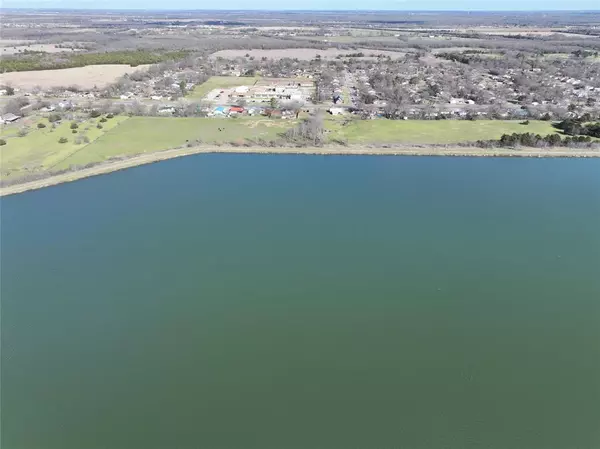 Greenville, TX 75401,1215 Wolfe City Drive