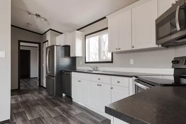 Fort Mcmurray, AB T9K 2H6,280 Clausen CRES