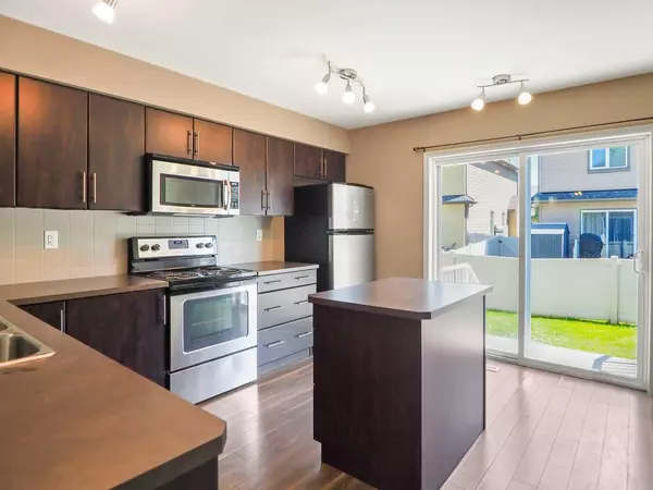 Red Deer, AB T4P 0M8,30 Carleton AVE #1507