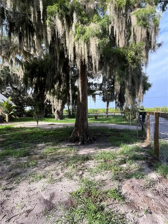 Okeechobee, FL 34974,11793 US Highway 441