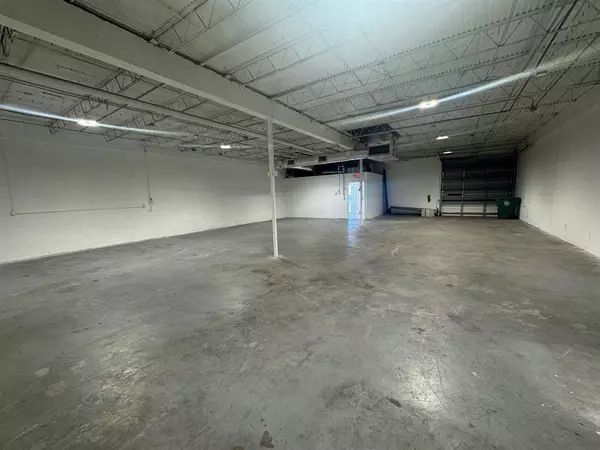 511 NE 32nd St #541A, Oakland Park, FL 33334