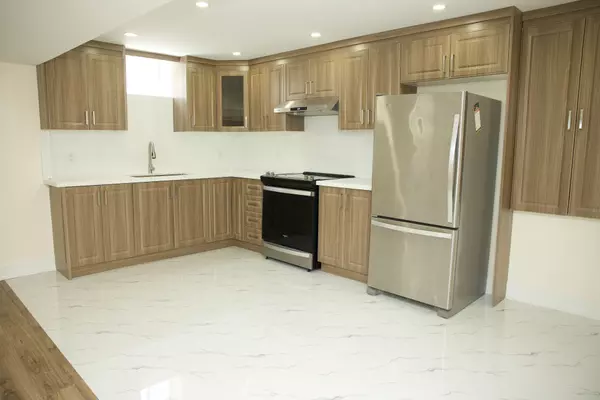 East Gwillimbury, ON L9N 0W8,42 Concert Hill WAY