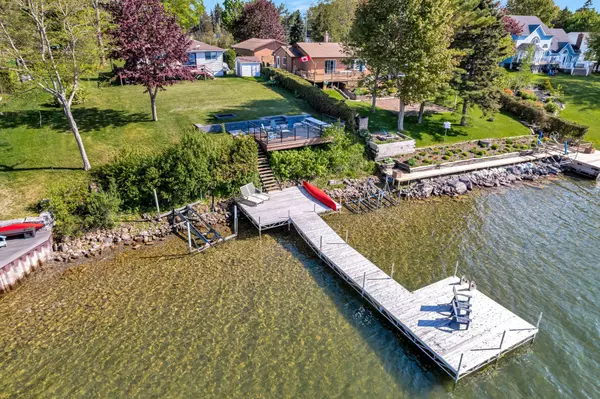 Prince Edward County, ON K0K 2T0,318 Island RD