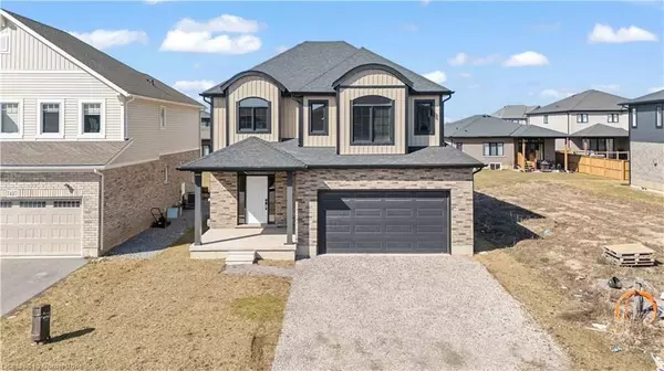 7429 Jonathan DR, Niagara Falls, ON L2H 2T3