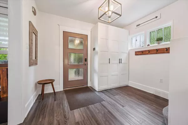 Kitchener, ON N2M 1X2,37 Brock ST