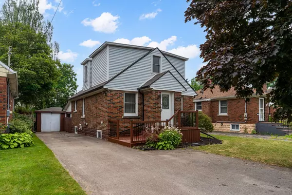 4722 Homewood AVE, Niagara Falls, ON L2E 4Y3