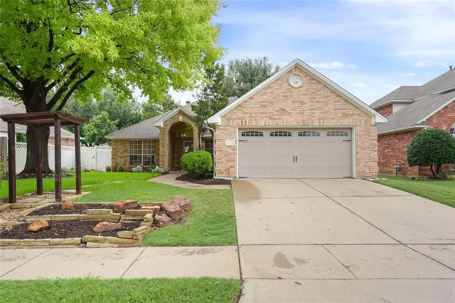 5853 Echo Bluff Drive, Haltom City, TX 76137