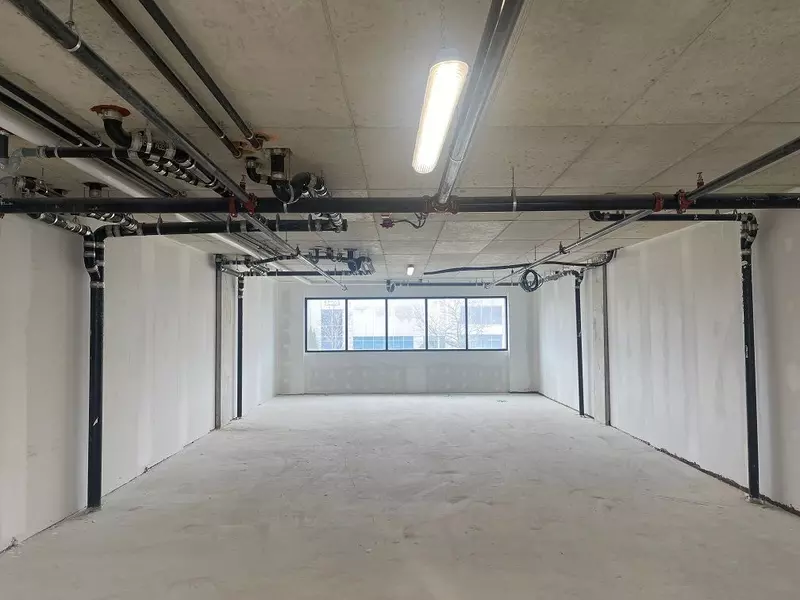 3401 Ridgeway DR #205, Mississauga, ON L5L 5T3