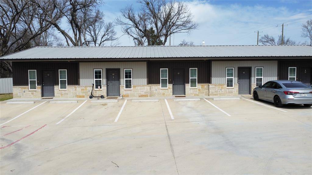 215 Price Lane, Weatherford, TX 76085
