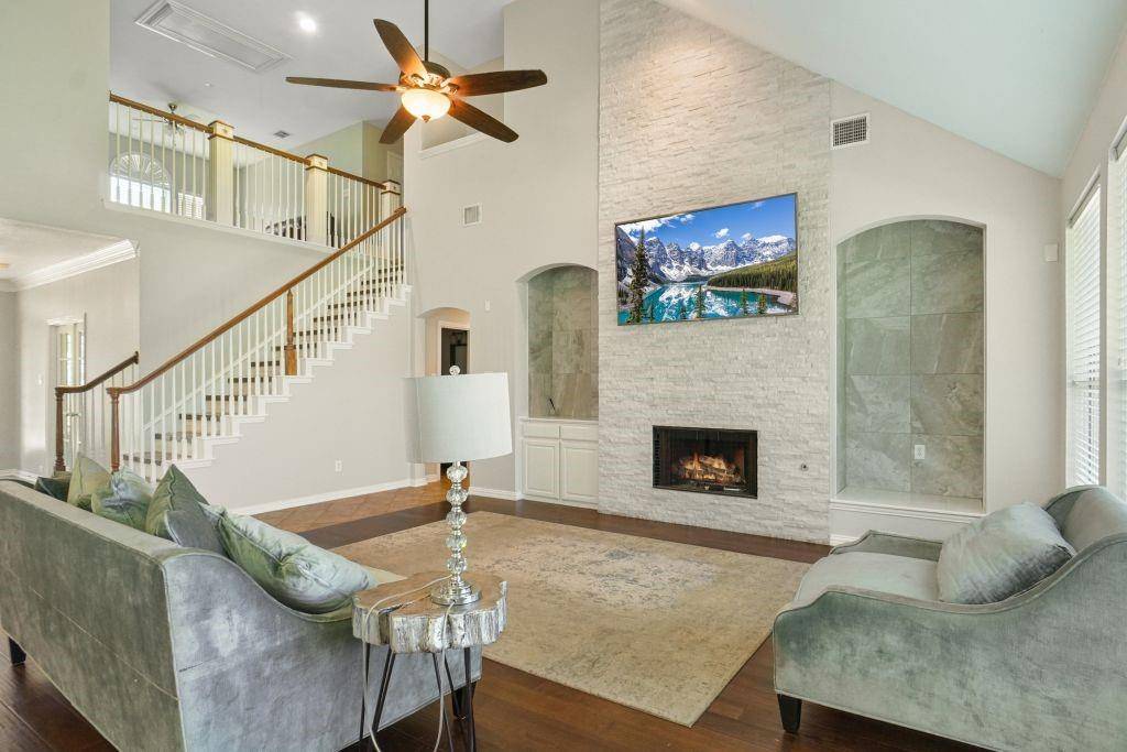 Murphy, TX 75094,537 Quail Run Drive