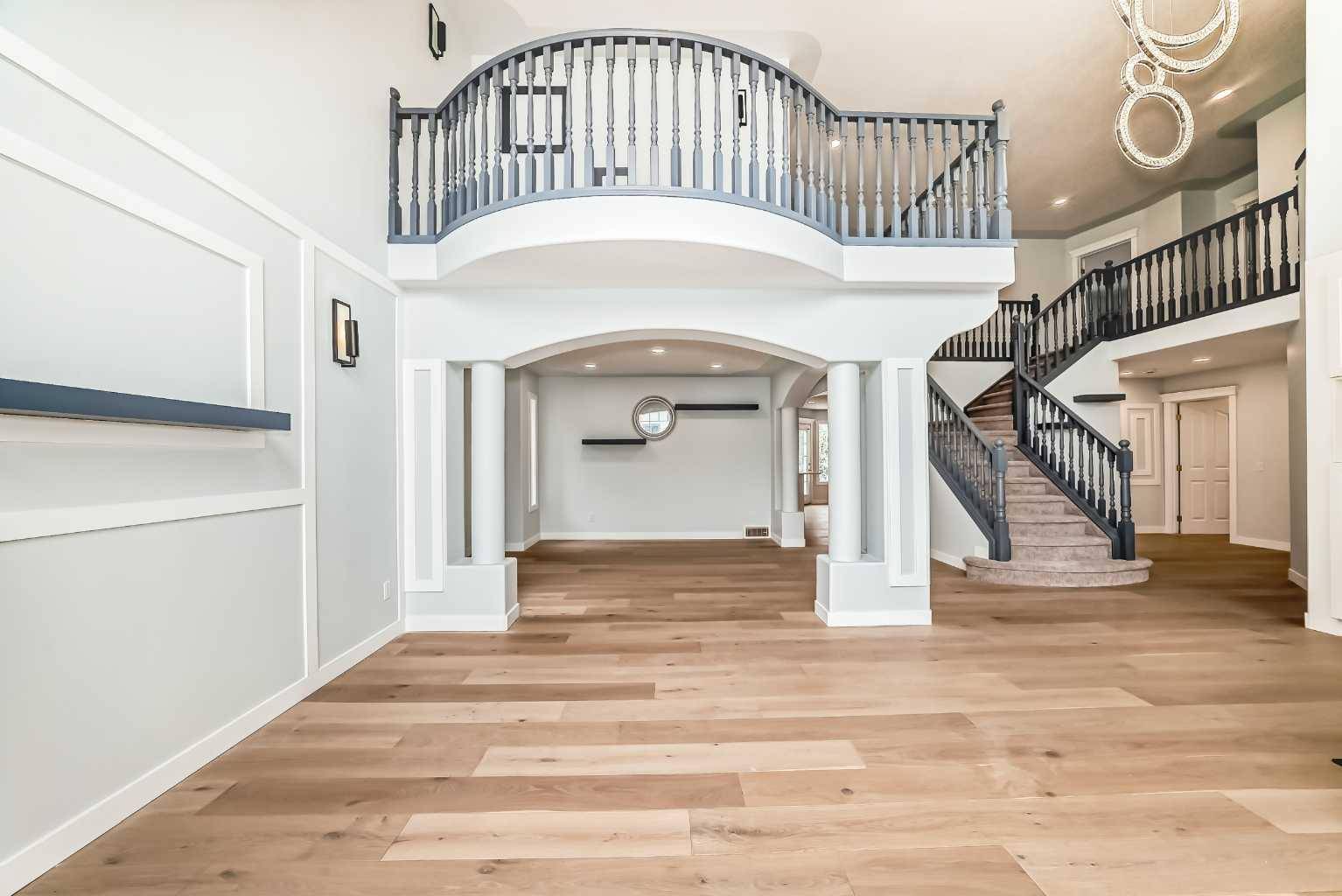 Chestermere, AB T1X 1G1,108 Cove RD