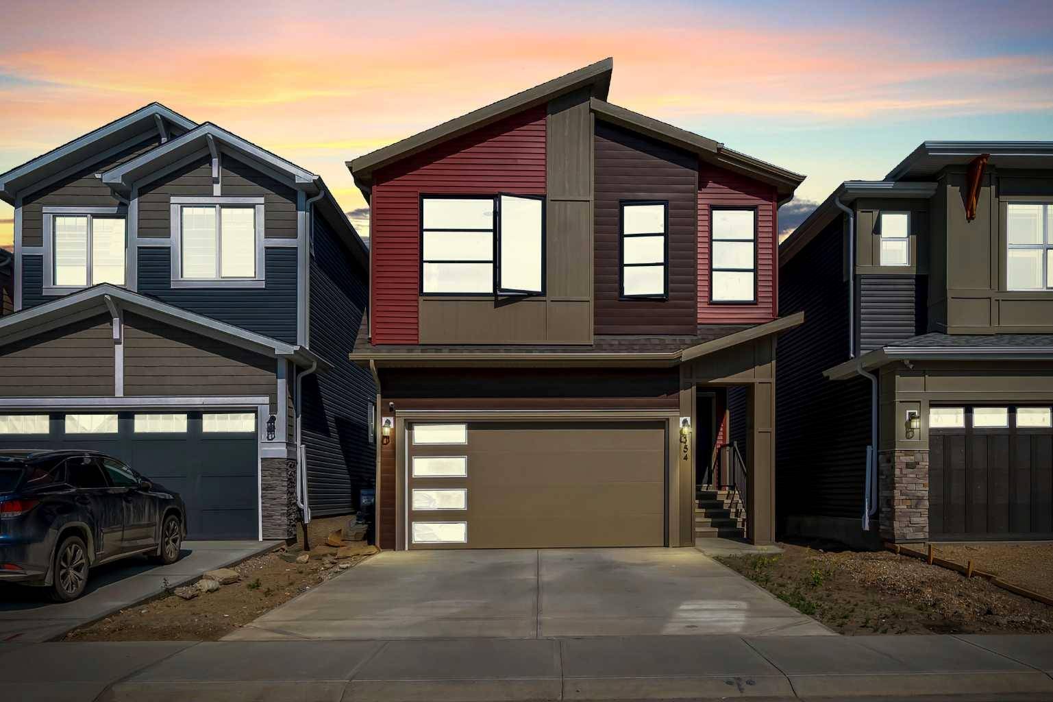 154 Silver Spruce GRV Southwest, Calgary, AB T2X 5M2