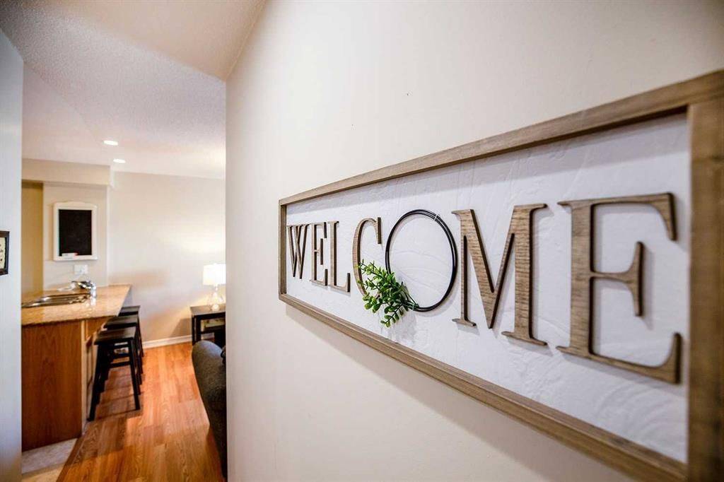 Clarington, ON L1C 3K7,61 Clarington BLVD #213