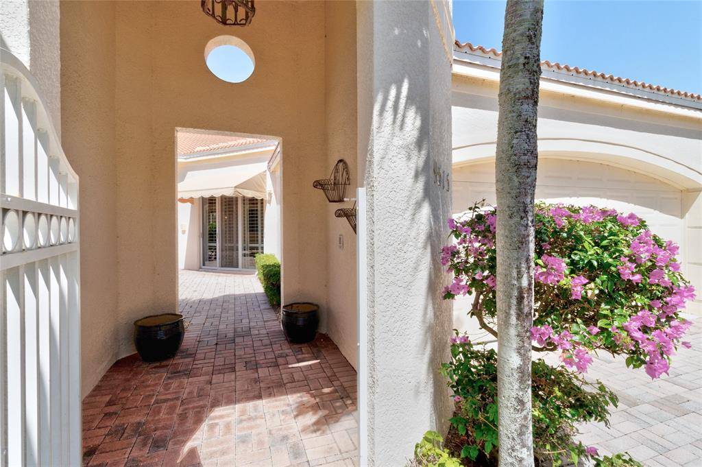 Vero Beach, FL 32963,9515 E Maiden Ct