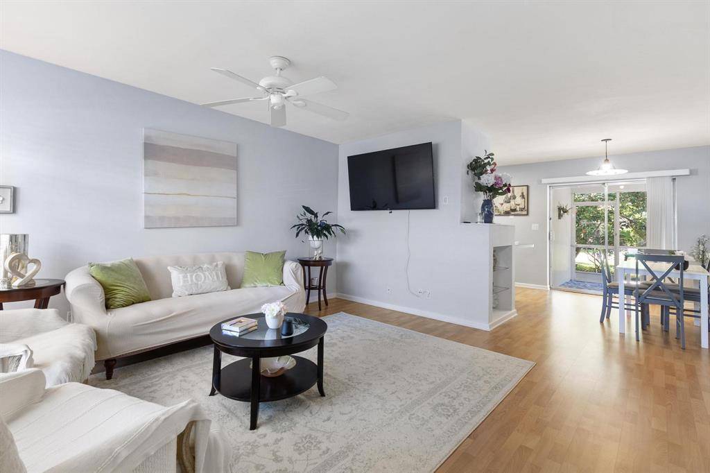2680 NE 18th St, Pompano Beach, FL 33062