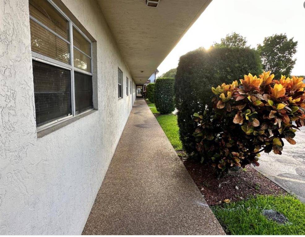 Sunrise, FL 33313,5900 NW 17th Pl #103