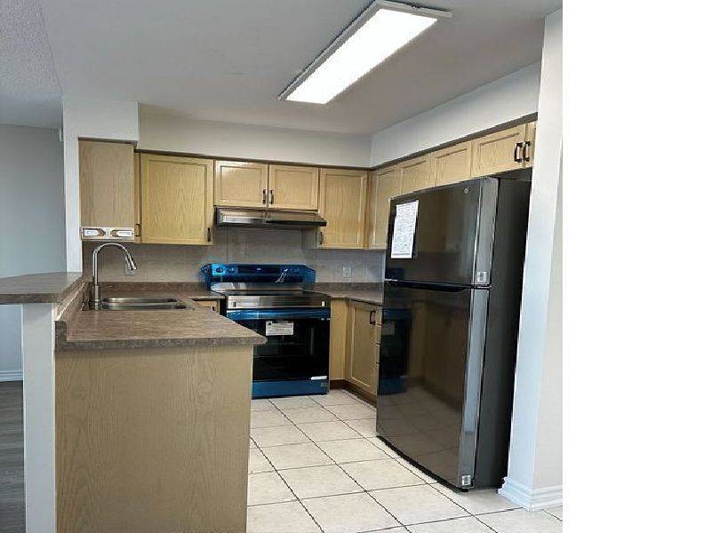 Richmond Hill, ON L4B 3B6,9015 Leslie ST #1218