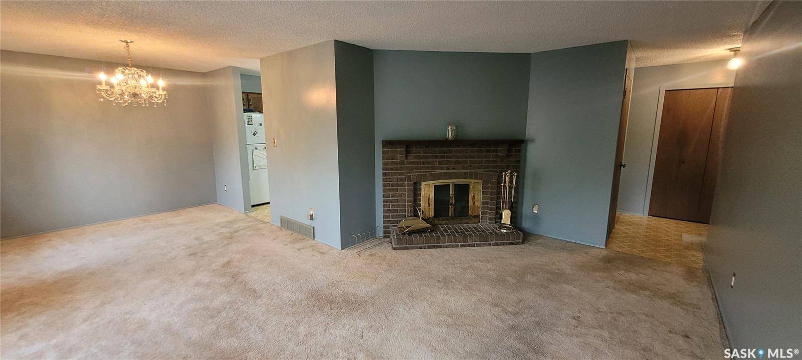 Regina, SK S4X 1Z6,730 Dolan STREET