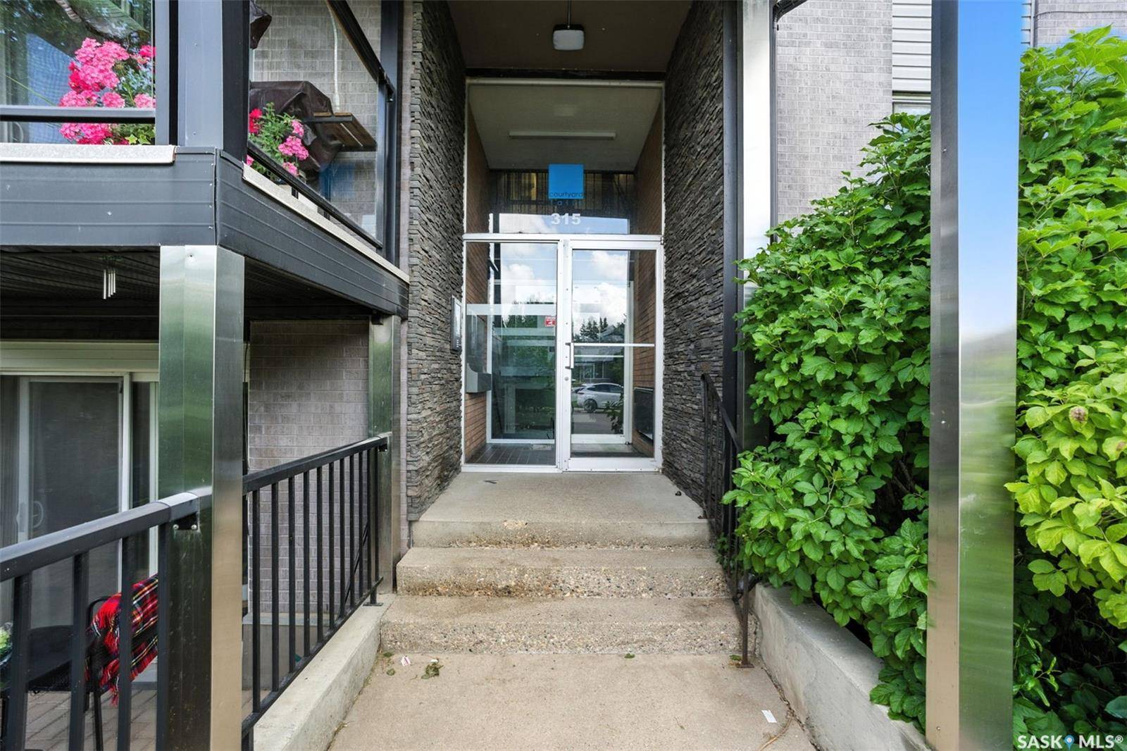 Saskatoon, SK S7J 2Y4,315 East PLACE #41