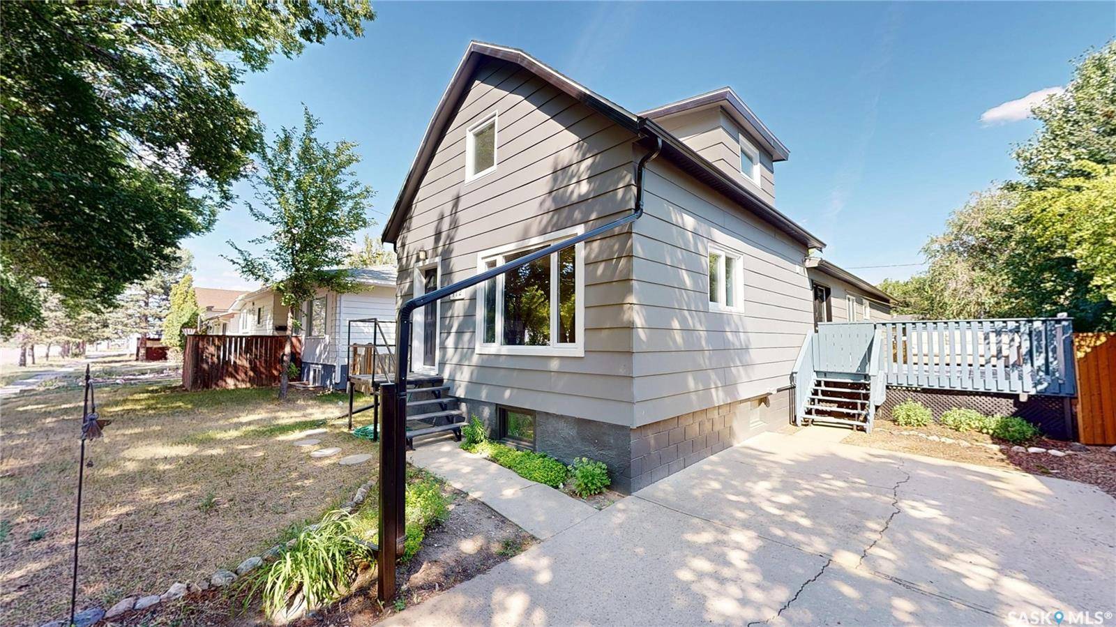 112 Herbert STREET, Maple Creek, SK S0N 1N0