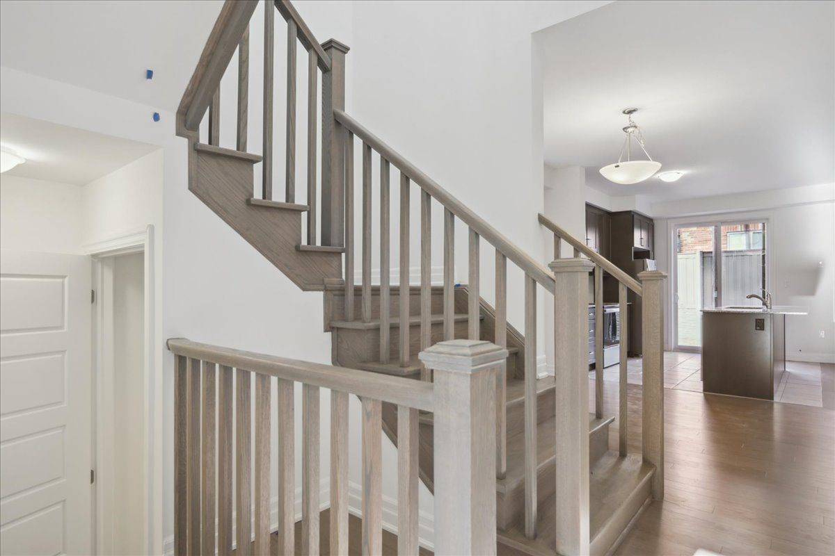 Brampton, ON L7A 0B6,26 Keppel CIR