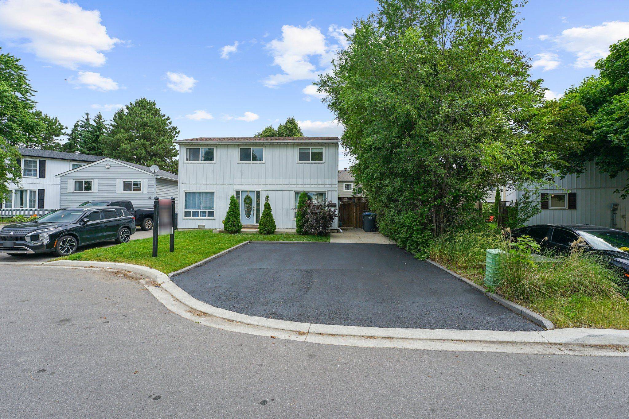 23 Huntingwood CRES, Brampton, ON L6S 1S5