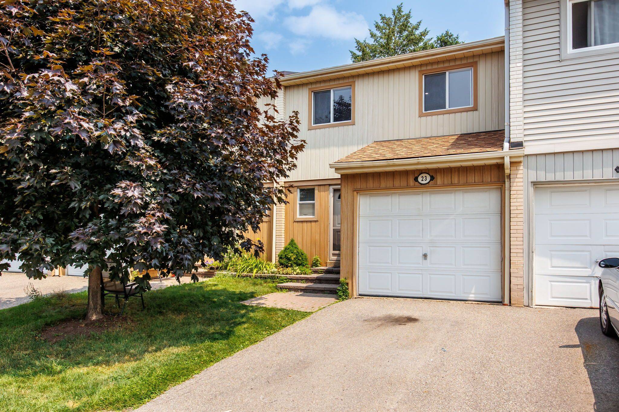 3500 Glen Erin DR #23, Mississauga, ON L5L 1W6