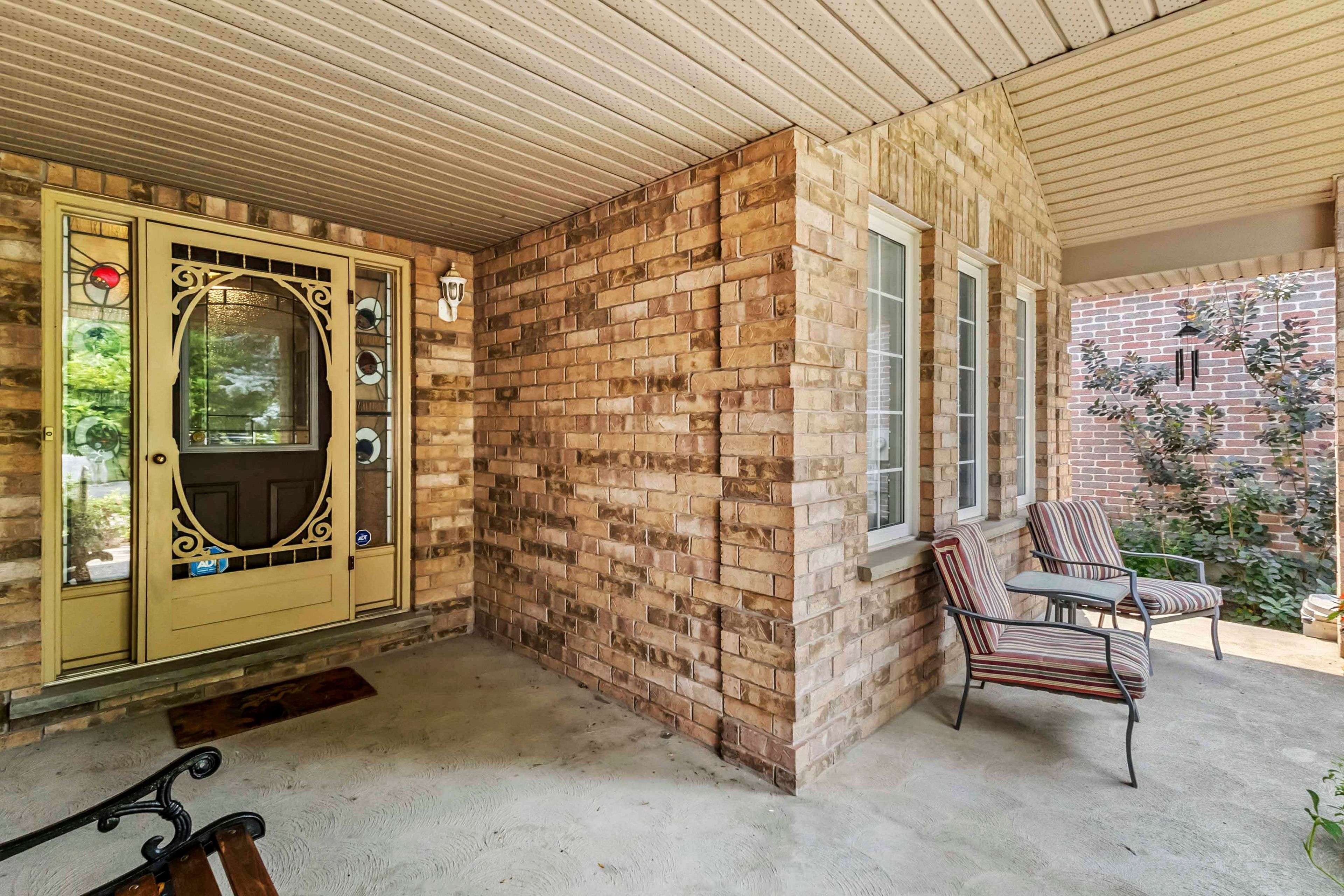 London North, ON N6H 5J6,739 THORNWOOD DR