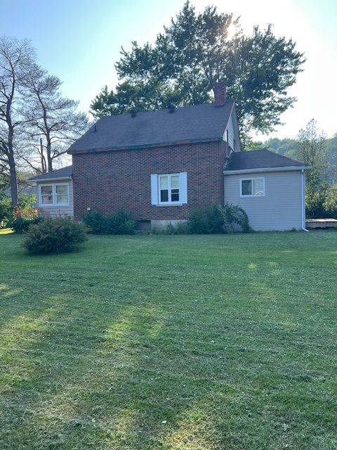 Georgian Bluffs, ON N4K 6V5,847 16th ST W
