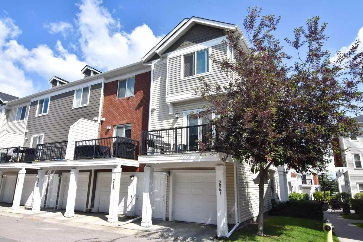 Calgary, AB T2X 0S3,227 Silverado Common SW
