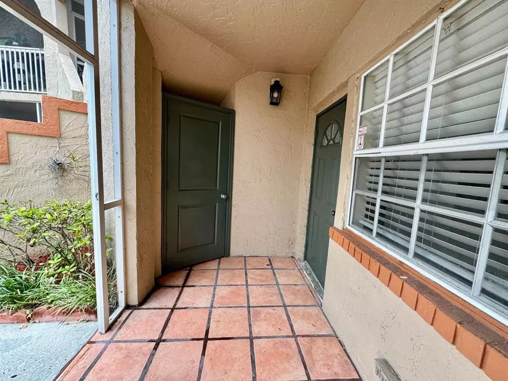 Pembroke Pines, FL 33025,334 SW 86th Ave #108